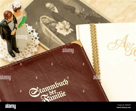 Family album and wedding memories Stock Photo - Alamy