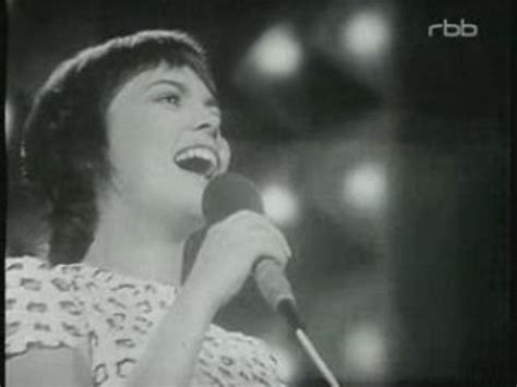 Mireille Mathieu Es Geht Mir Gut Merci Cheri Video Dailymotion