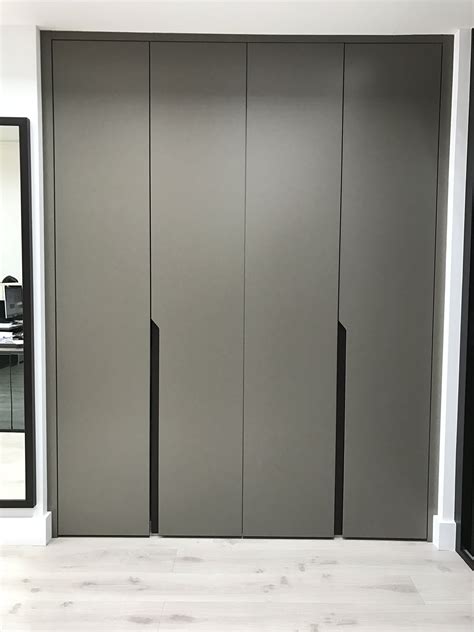 Hinged Door Wardrobes Made To Measure Neatsmith Wardrobe Doors