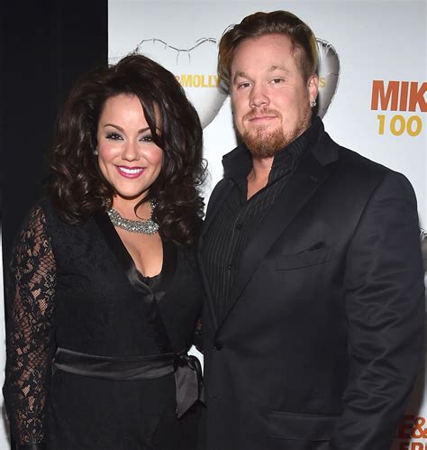 Baby Boy On The Way For American Housewifes Katy Mixon And Olympian