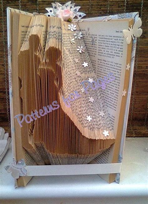 Book Page Crafts Book Page Art Old Book Pages Folded Book Art Paper