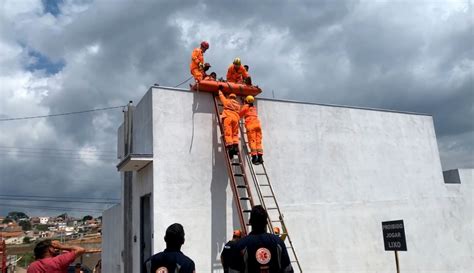 Homem Sofre Descarga El Trica Enquanto Pintava Casa E Fica Do