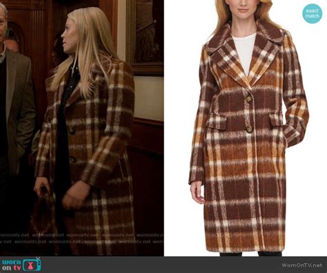WornOnTV Leightons brown plaid coat on The Sex Lives of College Girls Reneé Rapp Clothes