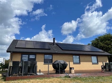 Kalvehave 9 02 kWp Hybrid solcelleanlæg med batteri Solet Danmark