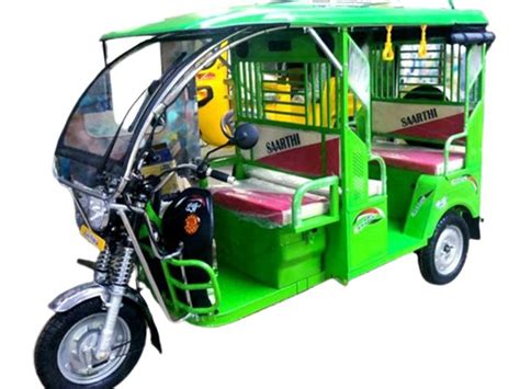 Saarthi Green Dlx E Rickshaw Vehicle Capacity Seater At Rs