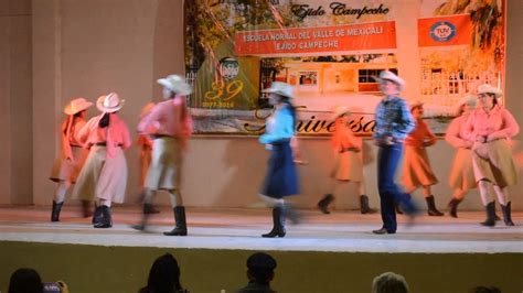 PresentaciÓn De Vestuario Y Baile Folklorico Del Estado De Baja