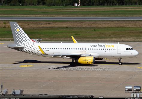 Ec Mfm Vueling Airbus A Wl Photo By G Nther Feniuk Id