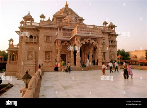 Baps akshardham temple hi-res stock photography and images - Alamy