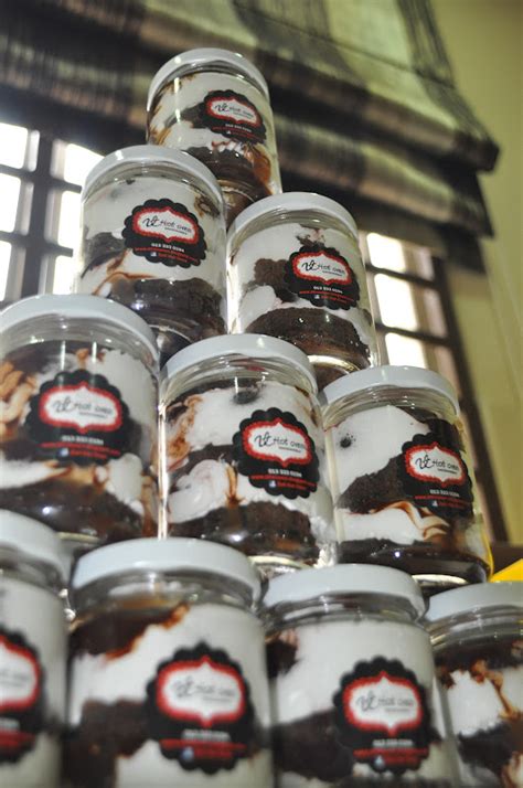 Zeti Hot Oven Hot Oven Black Forest Blueberry Cheese Cake In Jar