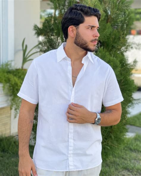 Camiseta Branca Linho Sem Botao