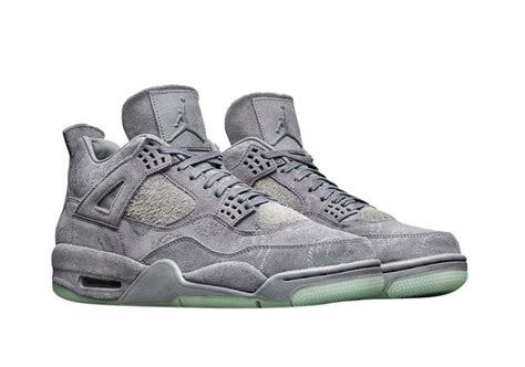 KAWS x Air Jordan 4 Cool Grey 930155-003 - KicksOnFire.com