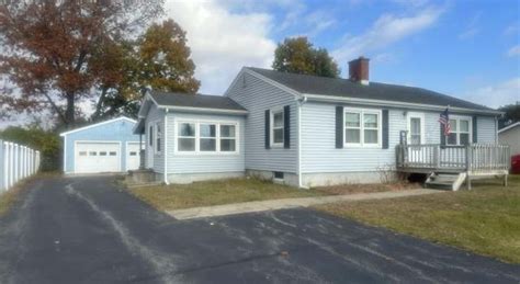 81 Harrison Ave South Glens Falls Ny 12803 Mls 202328341 Redfin