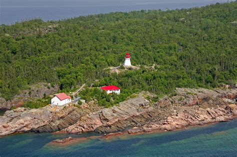 Otter Island Lighthouse In Marathon On Canada Lighthouse Reviews