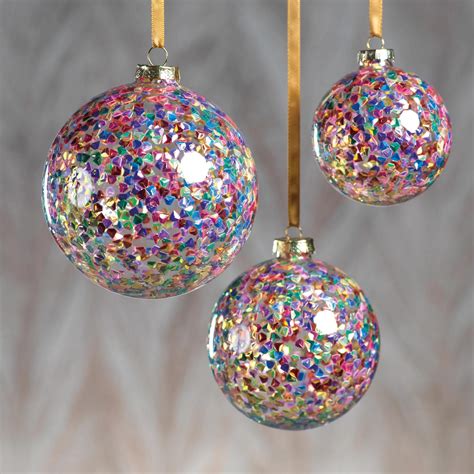 25 Beautiful Ideas For Filling Clear Plastic Ornaments Artofit