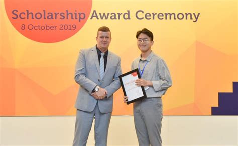 Hot boy IELTS 8 0 bật mí về kỳ học đầu tiên tại RMIT với học bổng toàn phần