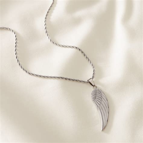 Angel Wing Necklace Soul Analyse