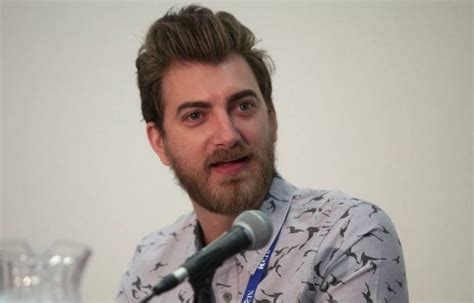 Rhett Mclaughlin Biography, Age, Wiki, Height, Weight, Girlfriend