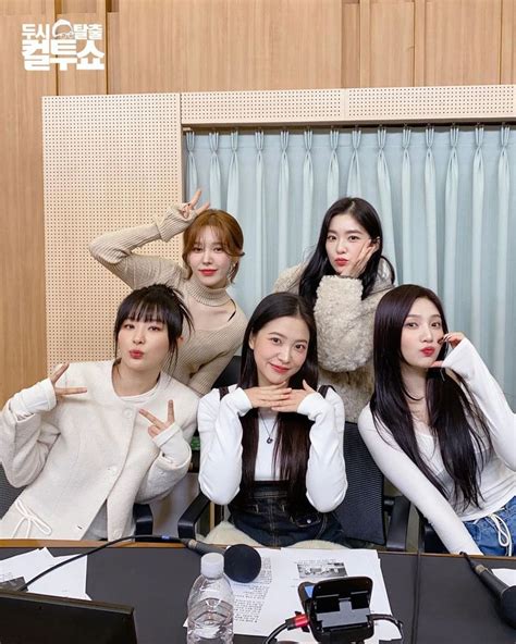 [📸] Cultwo Show Instagram Update With Red Velvet Redvelvet 레드벨벳