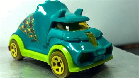 Hot Wheels TRICERA TRUCK Dino Riders 2019 Hot Wheels Toy Car Hot
