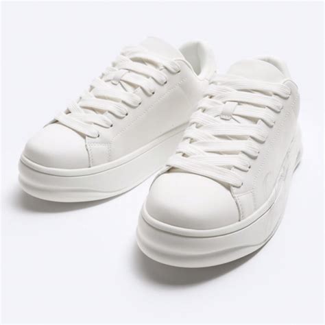 Jual Zara Men Chunky Sneakers With Motif Detail Sepatu Pria White