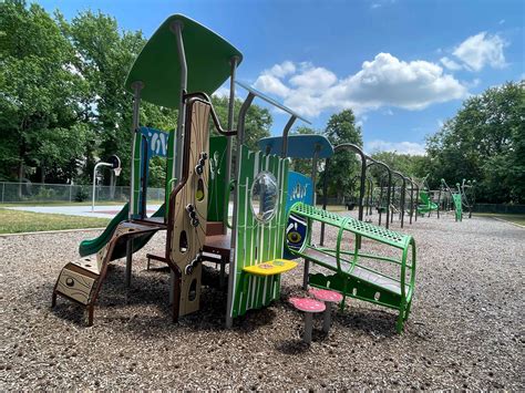 Fordham Park Gallery | MRC Recreation