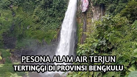 Pesona Air Terjun Tri Sakti Dengan Ketinggian 90 Meter Di Belitar