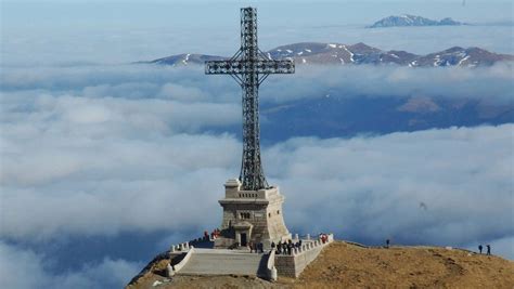 Descoper Rom Nia Simbolul Mun Ilor Bucegi Crucea Caraiman Editia