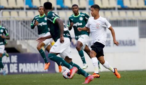 Corinthians Marca No Fim E E Empata O Palmeiras Pelo Paulista Sub