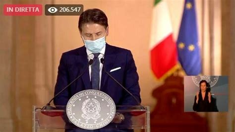 Conte E Il Dpcm 18 Ottobre I Sindaci Potranno Chiudere Alle 21 Vie E