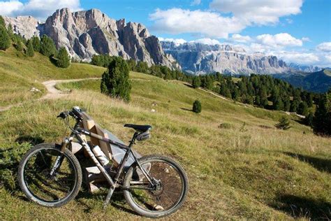 Rasciesa Seceda Rifugi Da Selva Di Val Gardena Giro Mountain Bike