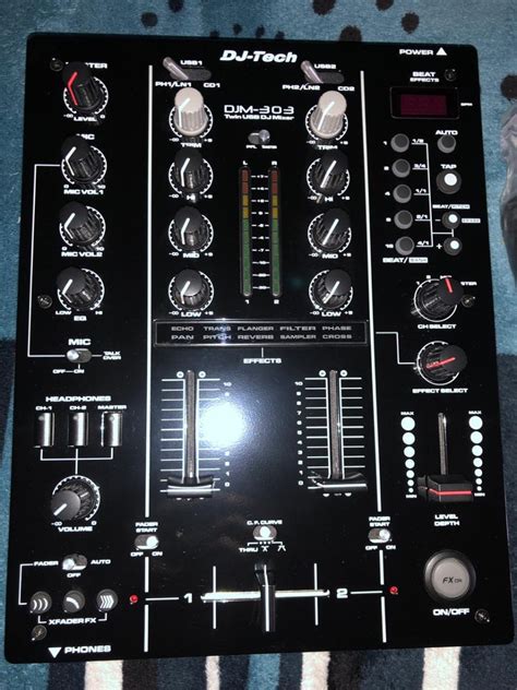 Dj Tech Djm 303 Usb Mixer Pro Alto Nivel Con Efectos Traktor Mercado