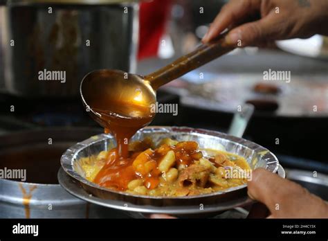 Delicious Chat Food Preparation Ahmedabad Gujarat India Stock Photo - Alamy