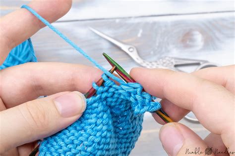 How To Purl Stitch For Beginners The Continental Way Slo Mo Video