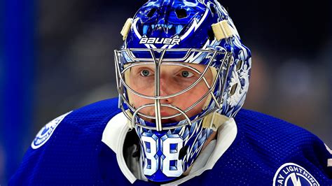 Andrei Vasilevskiy Loses It After Farting In Post-Game Interview