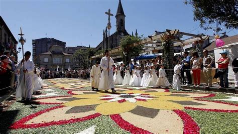 Las Alfombras Del Corpus Christi En Ponteareas