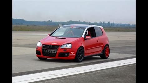 Vw Golf Gti Vs Vw Golf Tdi Vw Battle Drag Race Arad