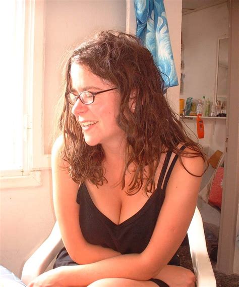 Brunette MILF Showing Off Her Body Porn Pictures XXX Photos Sex Images PICTOA