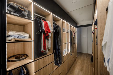 Dream Walk In Wardrobe Design Ideas For Your Hdb Home