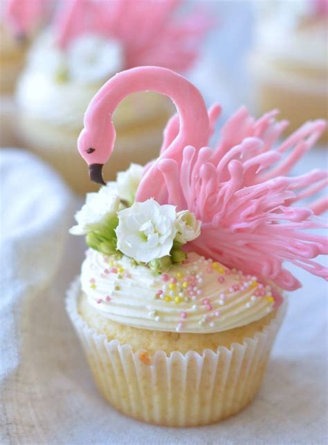 Flamingo Cupcake Cupcake Cakes Flamingo Cake Flamingo Cupcakes