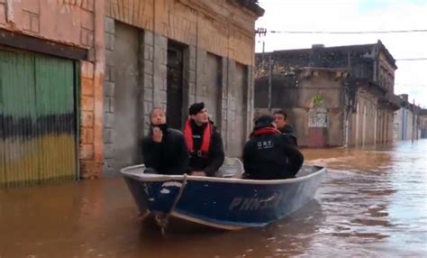 Policía y Prefectura patrullan las zonas afectadas por las inundaciones