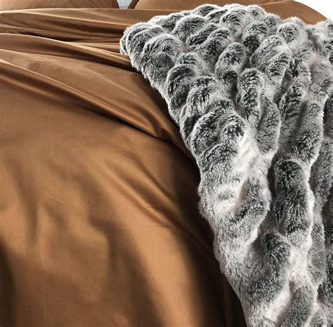 Luxury Ruched Faux Fur Oversized Throw Blanket With Plush Velvet Reverse Fox Lynx Or Gray Mink