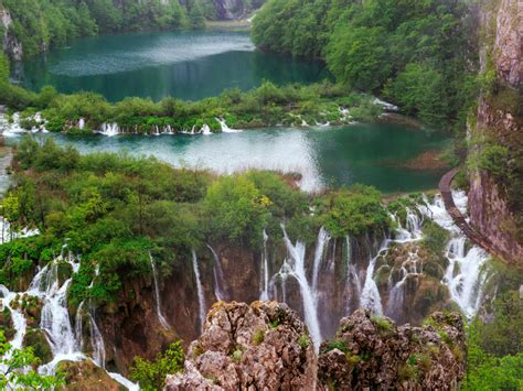 Park Narodowy Jezior Plitwickich Co można tam robić a czego nie