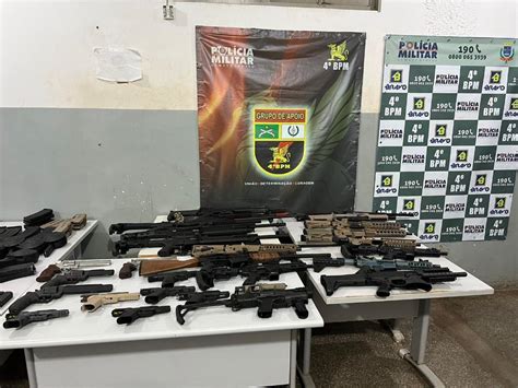 Polícia Militar Apreende Arsenal Com 31 Armas De Facção Criminosa Em Vg