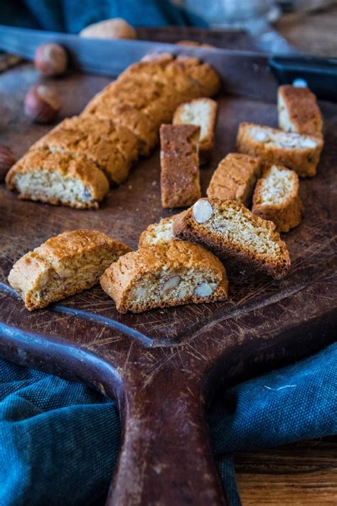 Cantuccini Toscani Le Ricette Di Simona Deschino Foodblogger