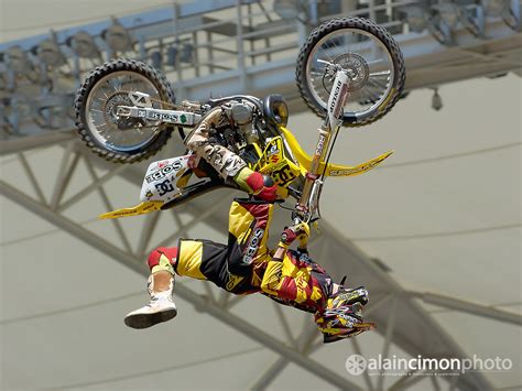 Les Figures De Freestyle Sauts En Motocross FMX