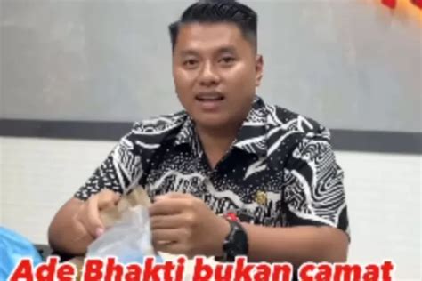 Profil Ade Bhakti Camat Gajahmungkur Yang Diduga Dimutasi Akibat Nasi