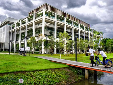 Mahidol University International College Esb