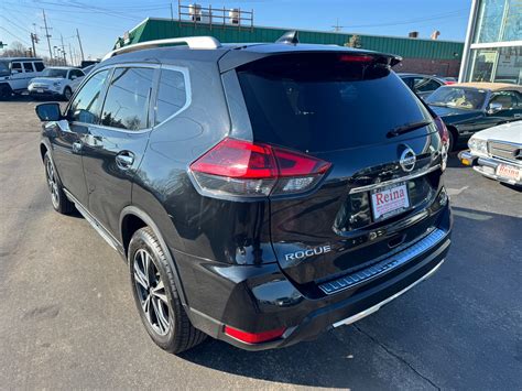 2018 Nissan Rogue AWD SL Stock # 10935 for sale near Brookfield, WI | WI Nissan Dealer