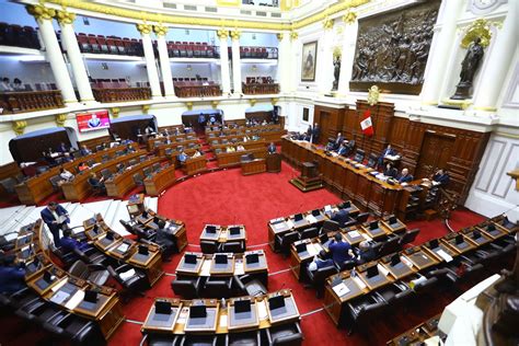 Congreso votará el 10 de abril informe de denuncia constitucional