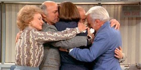 ‘The Mary Tyler Moore Show’ Ending Explained: It’s a Long Way to Tipperary